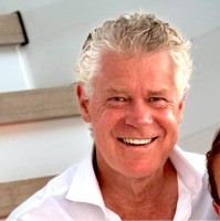 Dr. Christian Borsche