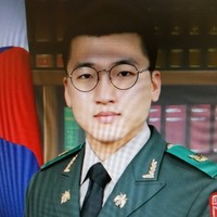 정진혁