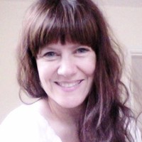 Dr. Laine Jaderberg