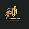 Julia Deans
