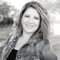 Leslie Glover