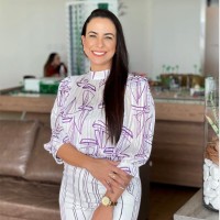Núbia Magalhães
