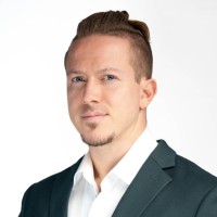 John W. Danzi 党约翰