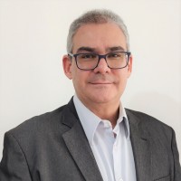 Roberto Adriano Lopes