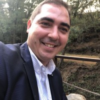 César J. Santos