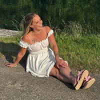 Esther Van De Moer