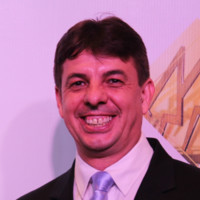 Jonis Everton Centenaro