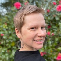 Kate Bitney, Ma