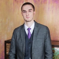 Владимир Махлай