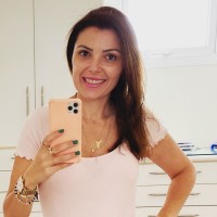 larissa delamano