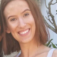 Julia Saxton