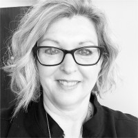 Michelle Jessee, Arrt, (R)(M)