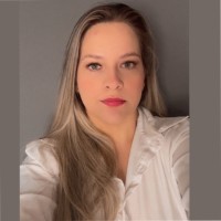 Mariana Bueno