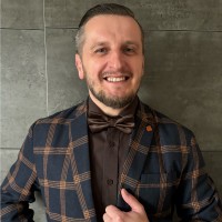 Lukasz Lakomiec