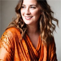 Jennifer Barloon, Mba