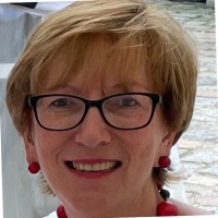 Margit Piatyszek-Lössl