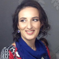 Inga Apostolaka
