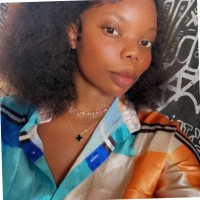 Acholonu Olannaya