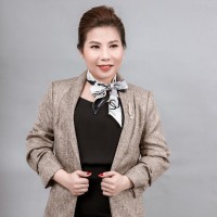 Vicky Anh