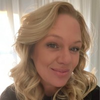Delphine Onstead