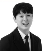 김정욱