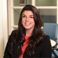 Adriana Medeiros, Cpa, Mba