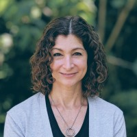 Linda Gardner