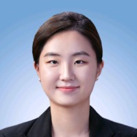 Minji Kang