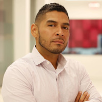 David H Ramirez