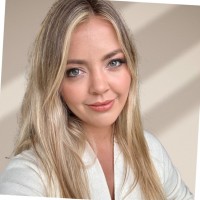 Cassandra Bitterwolf