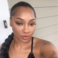 Shatyya Holloway