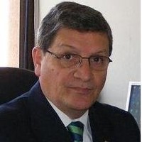 JUAN MORALES OYARZUN