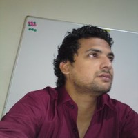 Faiz Khan