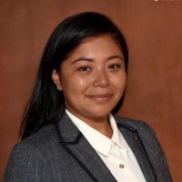 Akina Cruz