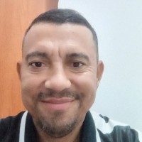 Alex Loroima