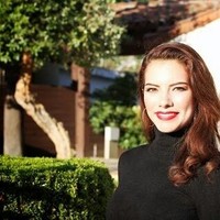 Krystal De Leon