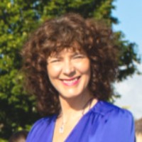 Leah Scott