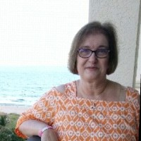 Yvonne Stinnett