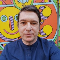 Simon Reid