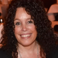Nicole Rauer