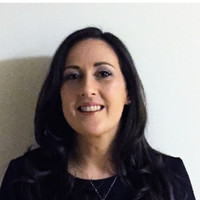 Dr. Miriam Ryan