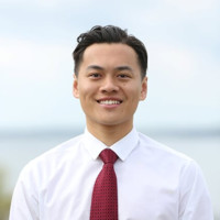 Ryan Kau, Pe