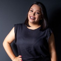 Santina Thalya Souza