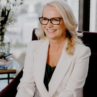 Dr Suzy Green