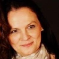 Szilvia Váradi