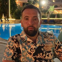 Faruk E.