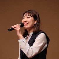 山崎ゆかこ