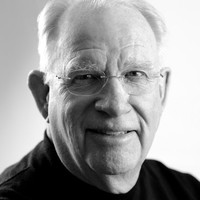 Daniel L 'Dan' Smith