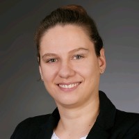 Sandra Tinius
