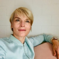 Jana Leonhard